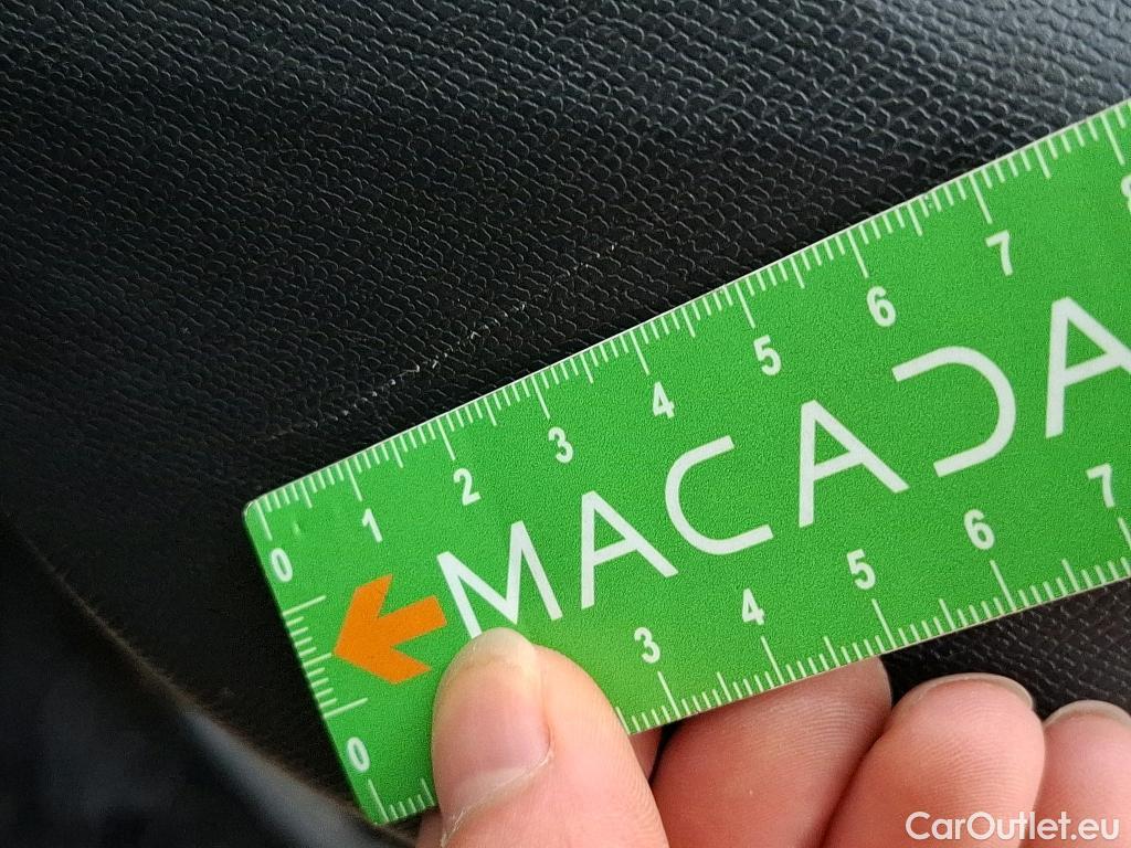  Peugeot  3008  Active Pack 1.5 HDi 130CV BVA8 E6d #24