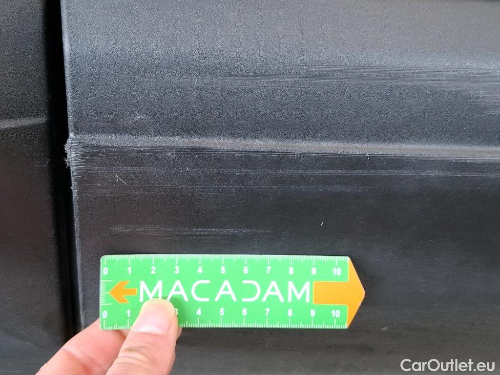  Peugeot  3008  Active Pack 1.5 HDi 130CV BVA8 E6d #16