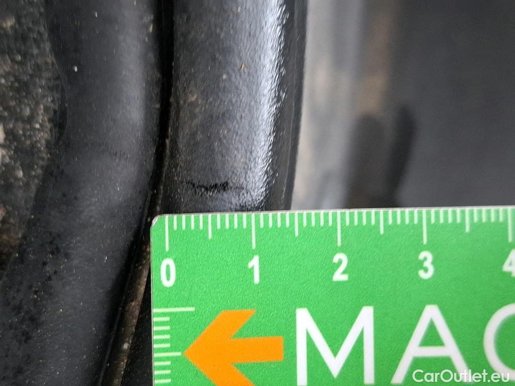  Peugeot  5008  Allure Pack 1.5 HDi 130CV BVM6 7 Sieges E6d #19