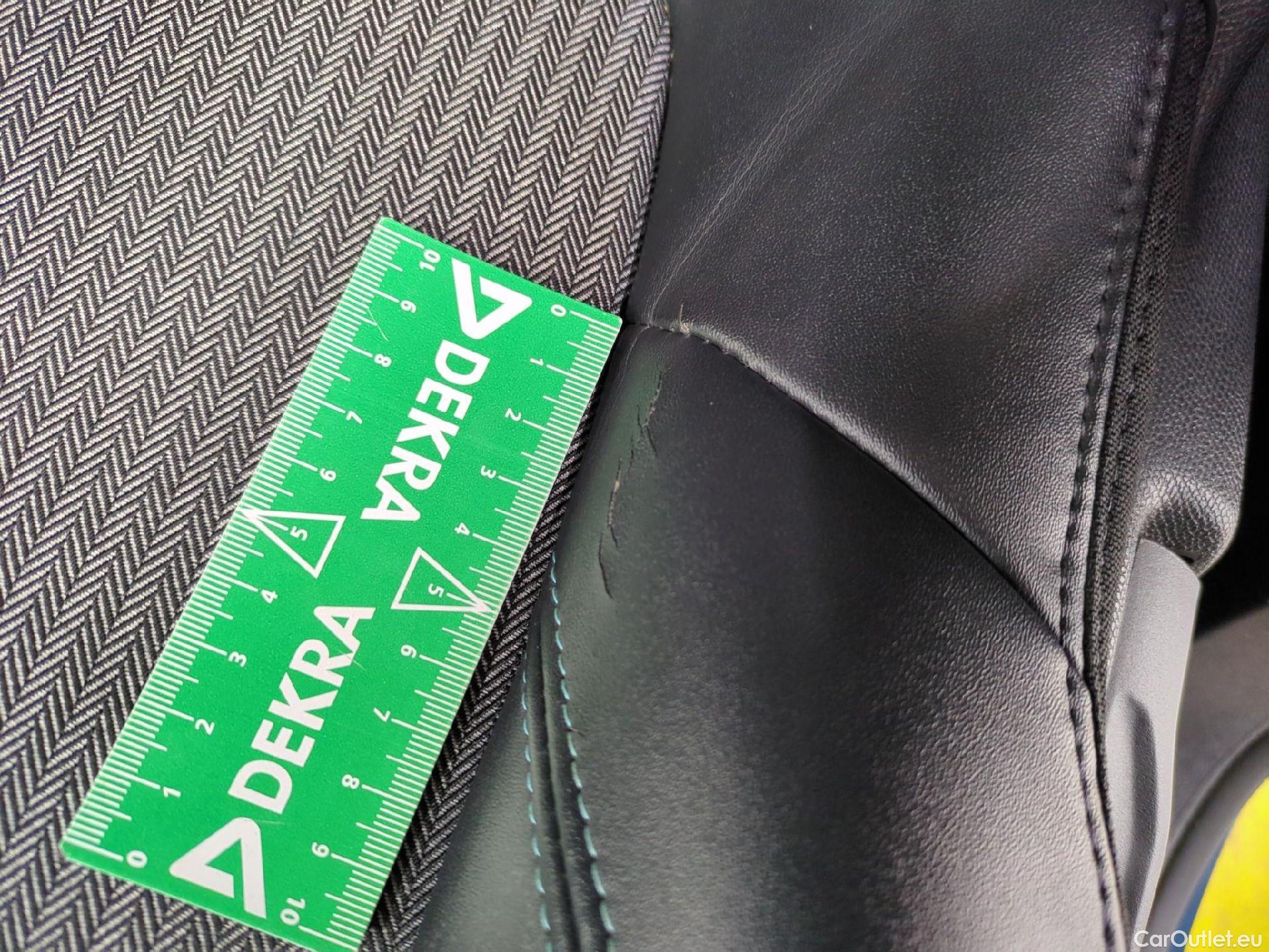  Peugeot  3008  Allure 1.5 HDi 130CV BVA8 E6d #10