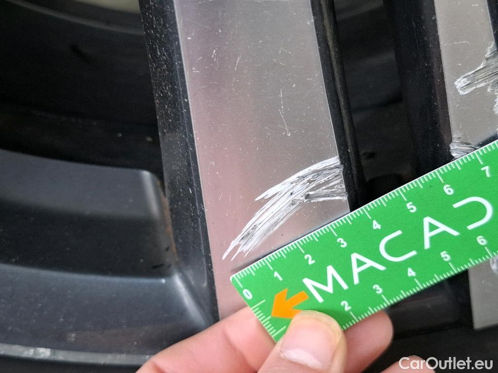  Peugeot  5008  Allure Pack 1.5 HDi 130CV BVM6 7 Sieges E6d #7