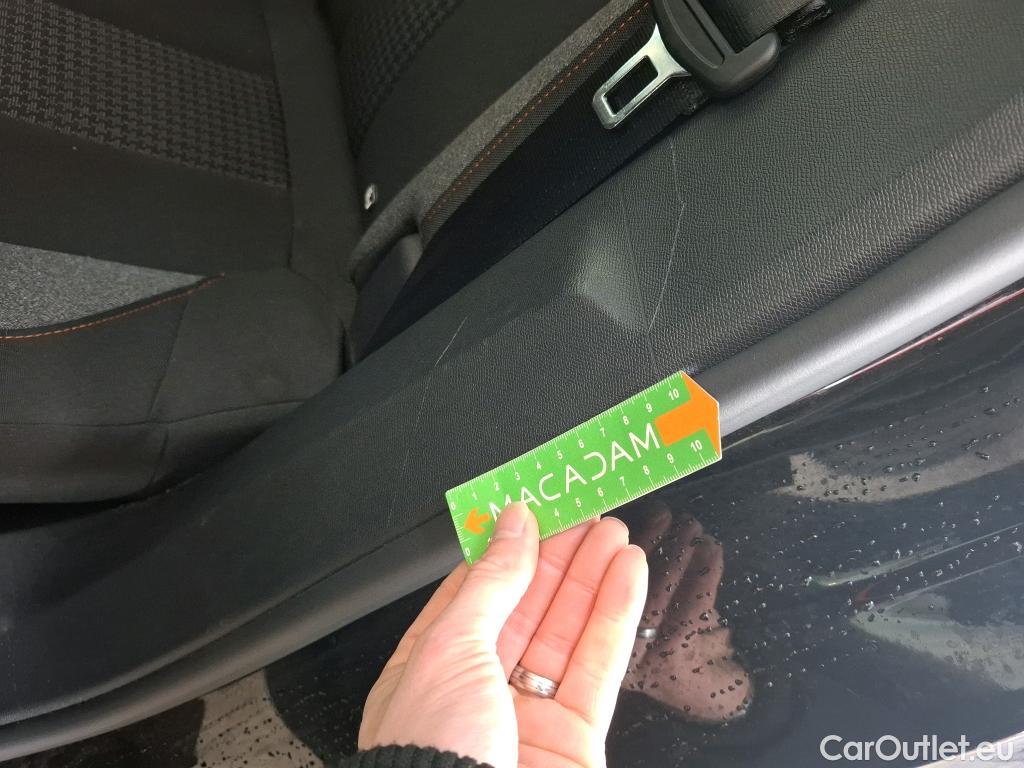  Peugeot  3008  Active Pack 1.5 HDi 130CV BVA8 E6d #20