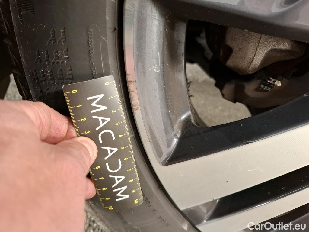  Peugeot  3008  II Allure Pack 1.5 HDi 130CV BVA8 E6d #16