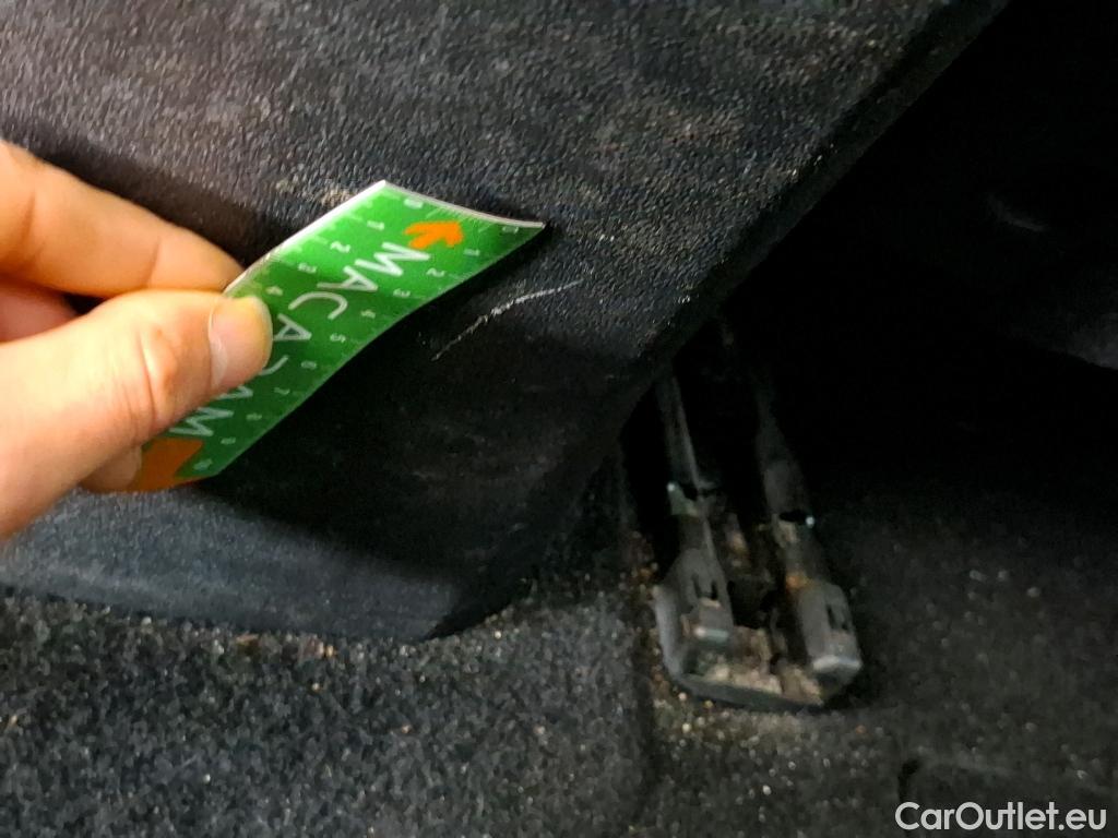  Peugeot  5008  Allure Pack 1.5 HDi 130CV BVM6 7 Sieges E6d #41