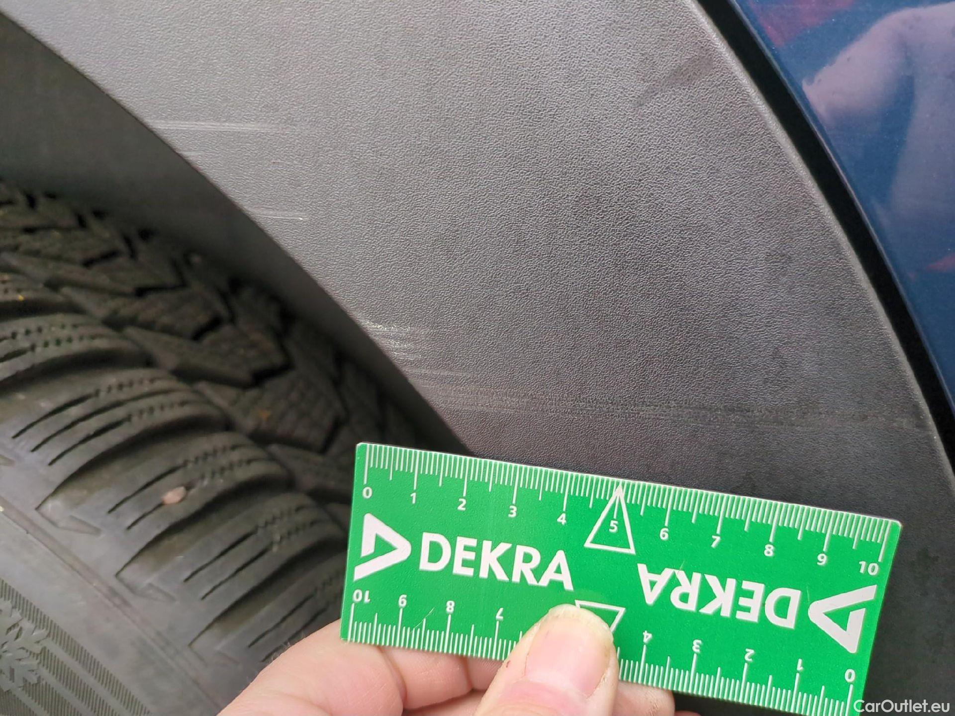  Peugeot  3008  Allure 1.5 HDi 130CV BVA8 E6d #44