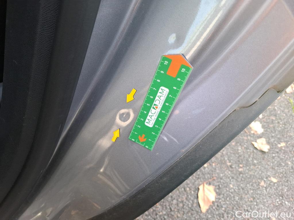  Peugeot  5008  Active Business 1.5 HDi 130CV BVA8 E6dT #1