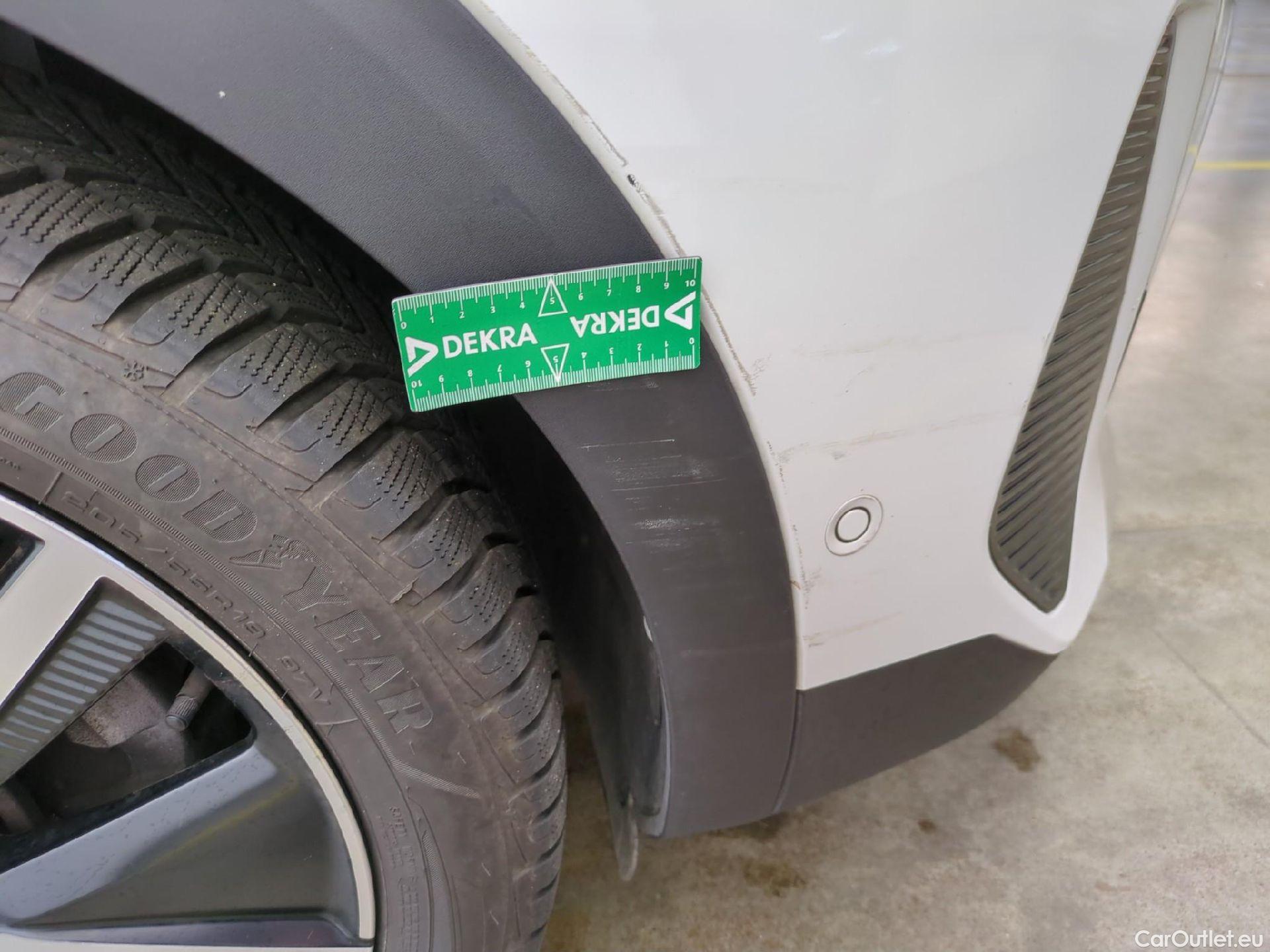  Peugeot  5008 PEUGEOT  / 2020 / 5P / SUV BlueHDi 130 S&S EAT8 GT Pack #67