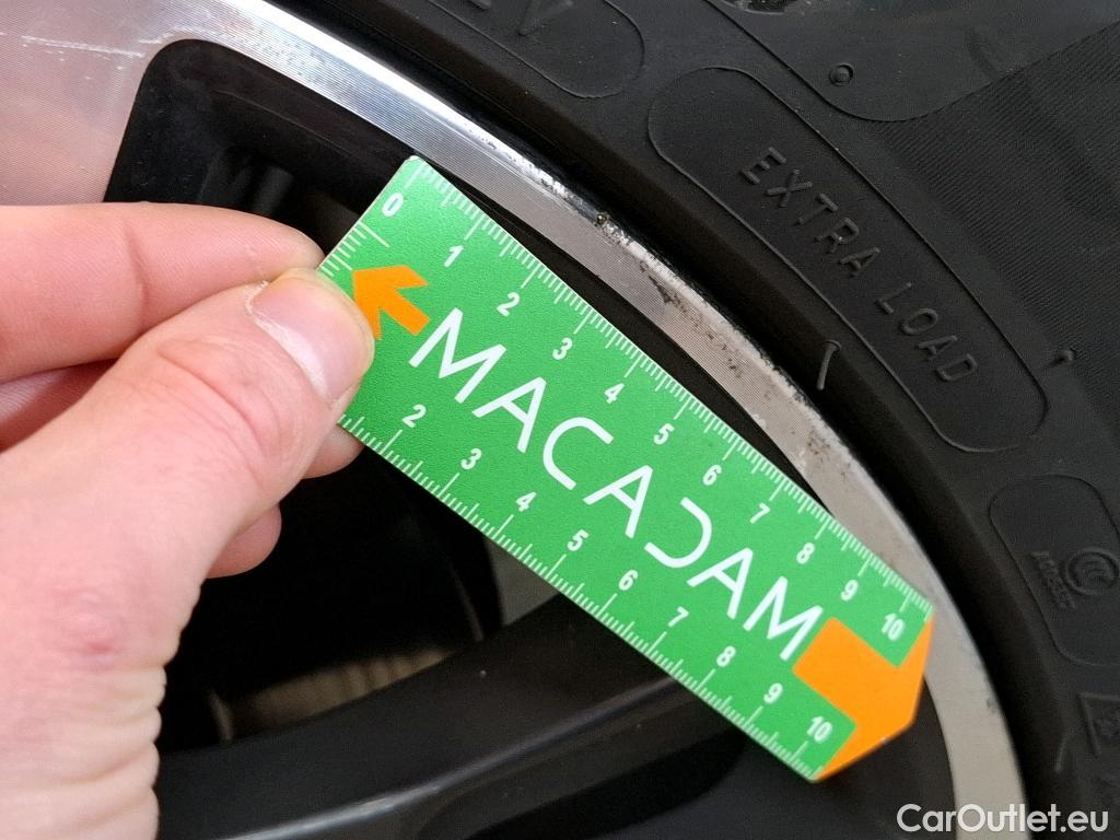  Peugeot  5008  Allure Pack 1.5 HDi 130CV BVM6 7 Sieges E6d #22