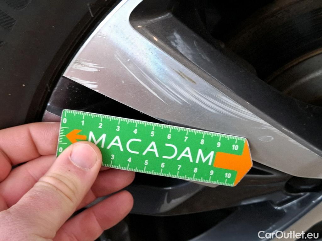  Peugeot  3008  Allure Pack 1.2 PureTech 130CV BVA8 E6d #15