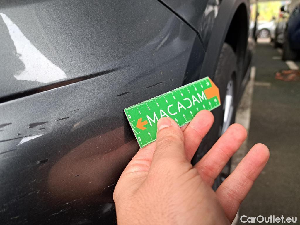  Volkswagen  T-ROC VOLKSWAGEN  / 2017 / 5P / SUV 1.5 TSI 150 EVO CARAT EXCLUSIVE DSG7 #11