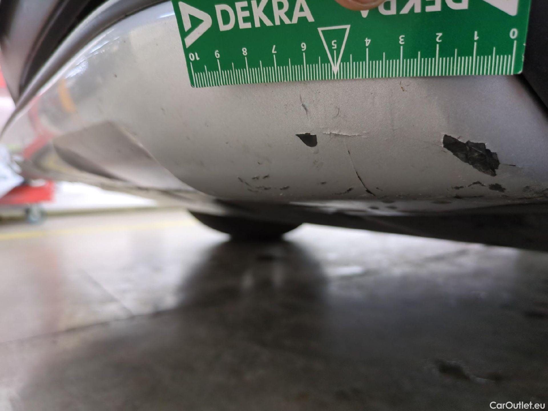  Toyota  RAV4 TOYOTA  Hybride / 2018 / 5P / SUV Hybride 2WD 218ch Dynamic #28