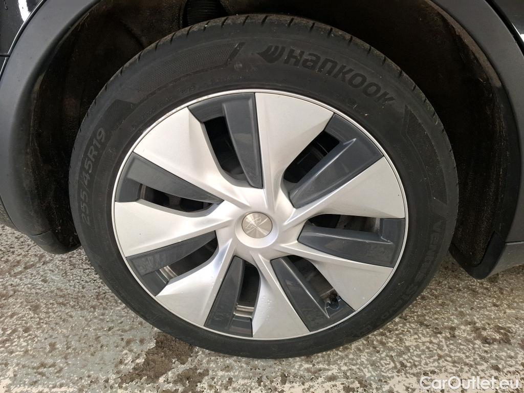  Tesla  Model Y TESLA  / 2021 / 5P / SUV RWD #9