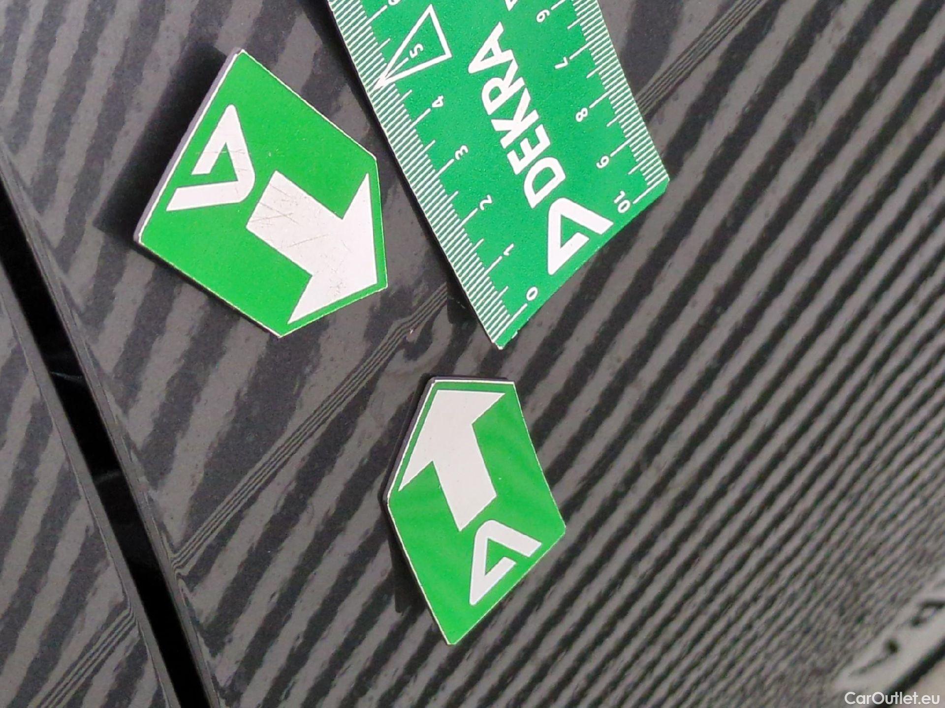  Toyota  RAV4 TOYOTA  Hybride / 2018 / 5P / SUV Hybride 2WD 218ch Dynamic #34