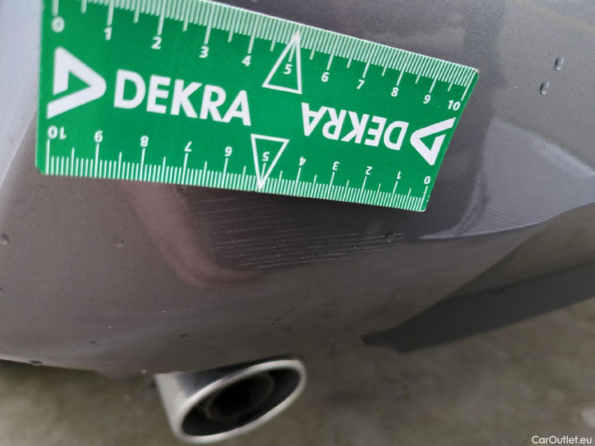  Toyota  RAV4 TOYOTA  Hybride / 2018 / 5P / SUV Hybride 2WD 218ch Dynamic #39