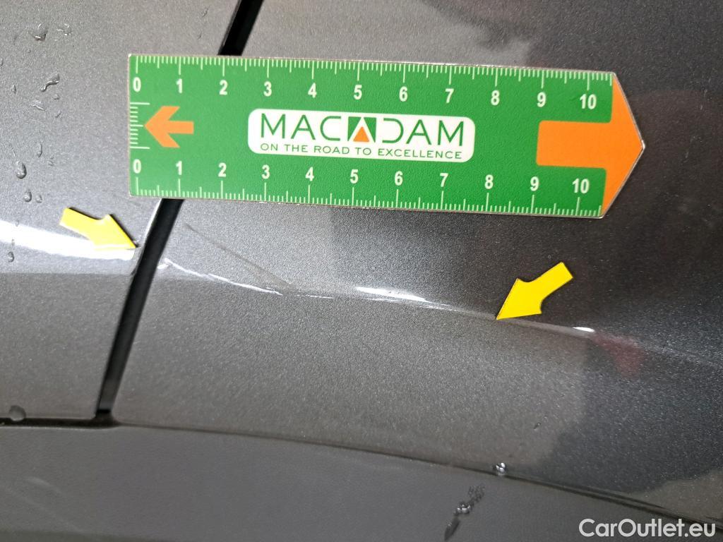  Volkswagen  T-ROC VOLKSWAGEN  / 2017 / 5P / SUV 1.5 TSI 150 EVO CARAT EXCLUSIVE DSG7 #36