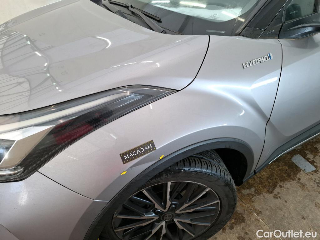  Toyota  C-HR TOYOTA  / 2016 / 5P / SUV 2.0 HYBRIDE 184 DISTINCTIVE #1