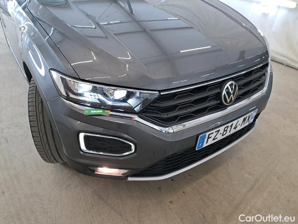  Volkswagen  T-ROC VOLKSWAGEN  / 2017 / 5P / SUV 1.5 TSI 150 EVO CARAT EXCLUSIVE DSG7 #9