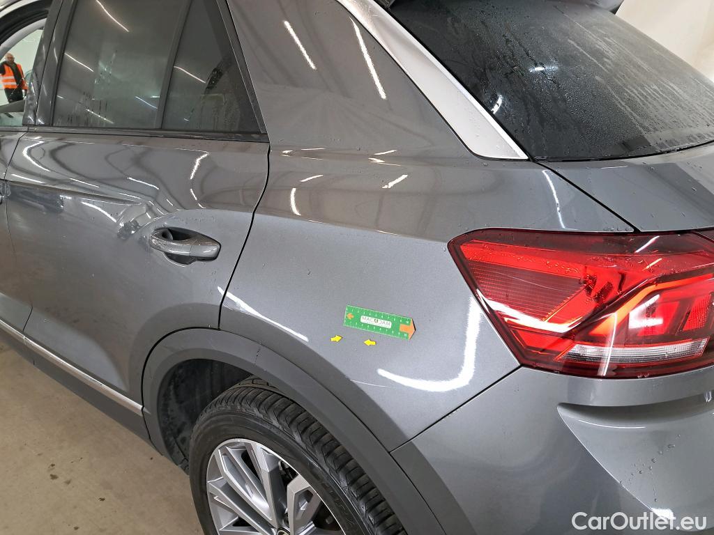  Volkswagen  T-ROC VOLKSWAGEN  / 2017 / 5P / SUV 1.5 TSI 150 EVO CARAT EXCLUSIVE DSG7 #31