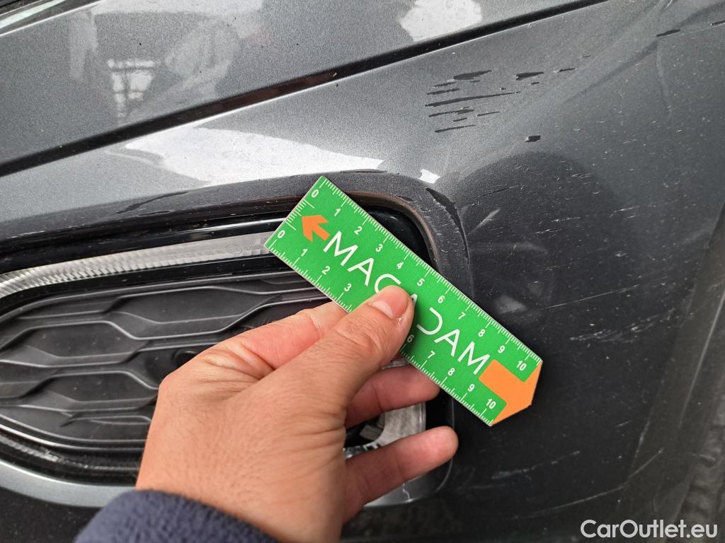  Volkswagen  T-ROC VOLKSWAGEN  / 2017 / 5P / SUV 1.5 TSI 150 EVO CARAT EXCLUSIVE DSG7 #13