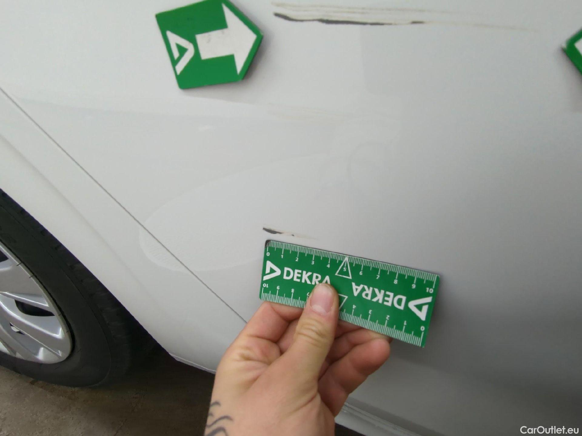  Peugeot  208  Affaire Premium Pack 1.6 HDi 75CV BVM5 E6 #15