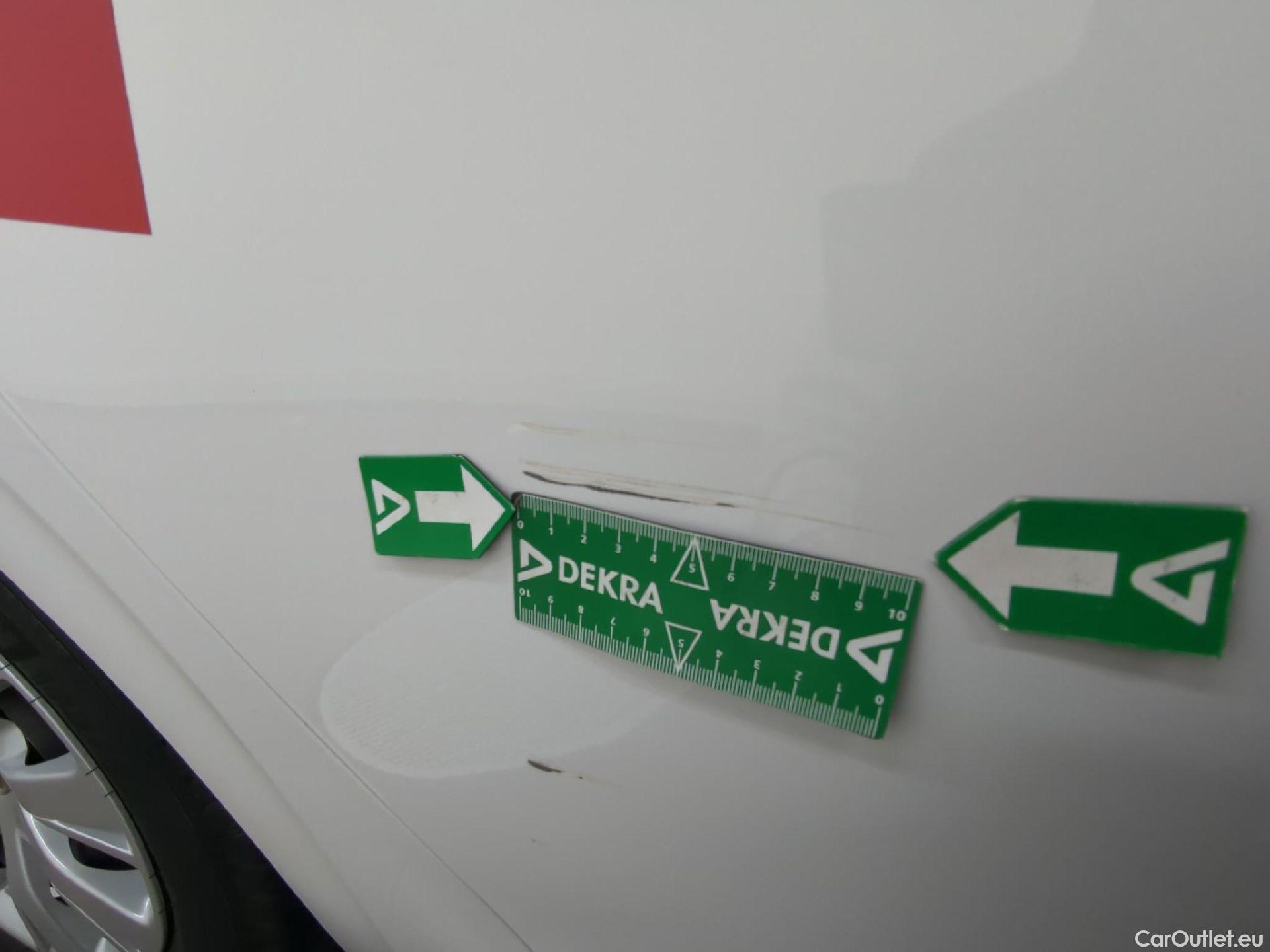  Peugeot  208  Affaire Premium Pack 1.6 HDi 75CV BVM5 E6 #12