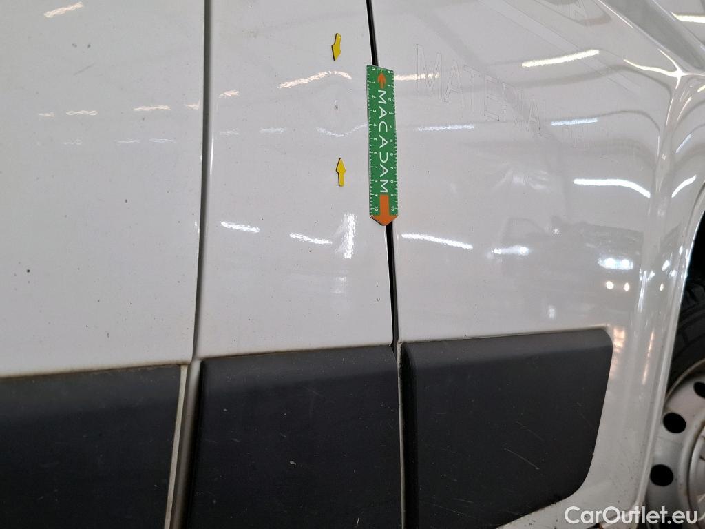  Peugeot  Boxer PEUGEOT  VU 4p Fourgon BLUEHDI 110 PREMIUM PA 333 L1H2 #25