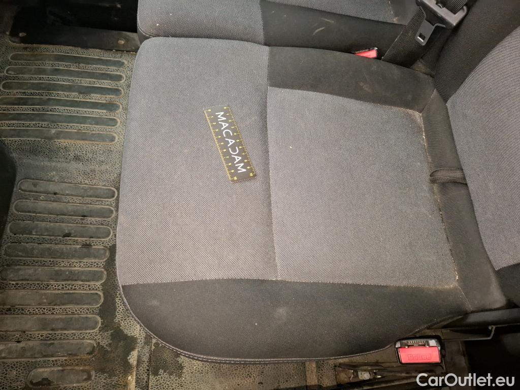  Renault  Master RENAULT  VU 4p Fourgon FG GCf Trac F3300 L2H2 dCi 130 Euro6 #47