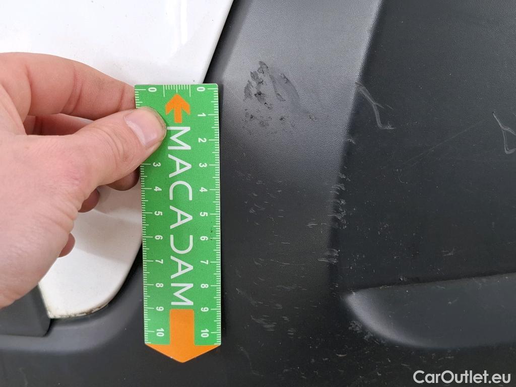  Citroen  C3  Société Feel Nav 1.5 BlueHDI 100CV BVM5 E6dT #30