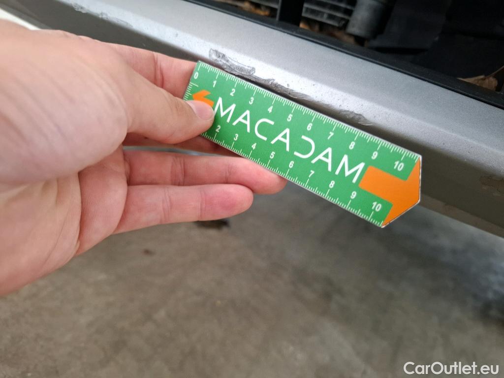  Volkswagen  Tiguan VOLKSWAGEN  Allspace / 2021 / 5P / SUV 2.0 TDI 200 DSG7 Elegance Exclusive 4Mo #4