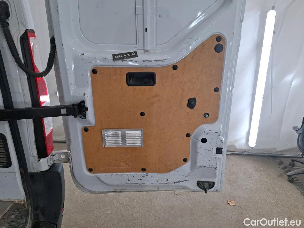  Renault  Master RENAULT  VU 4p Fourgon FG GCf Trac F3300 L2H2 dCi 130 Euro6 #39