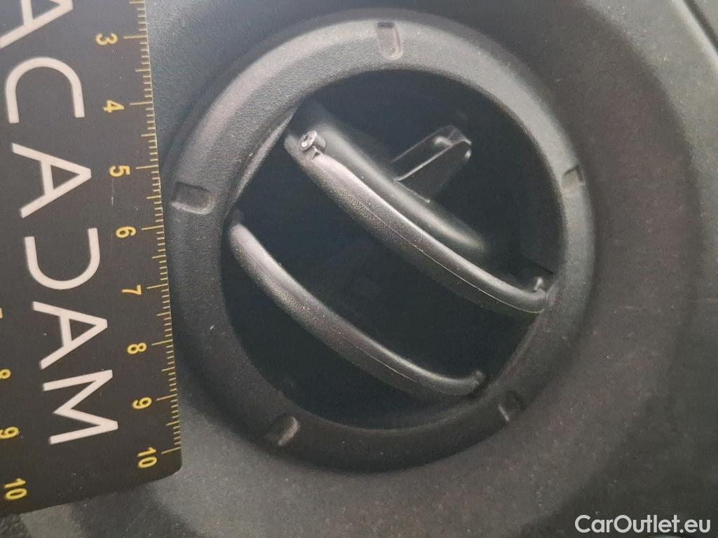  Renault  Master RENAULT  VU 4p Fourgon FG GCf Trac F3300 L2H2 dCi 130 Euro6 #42