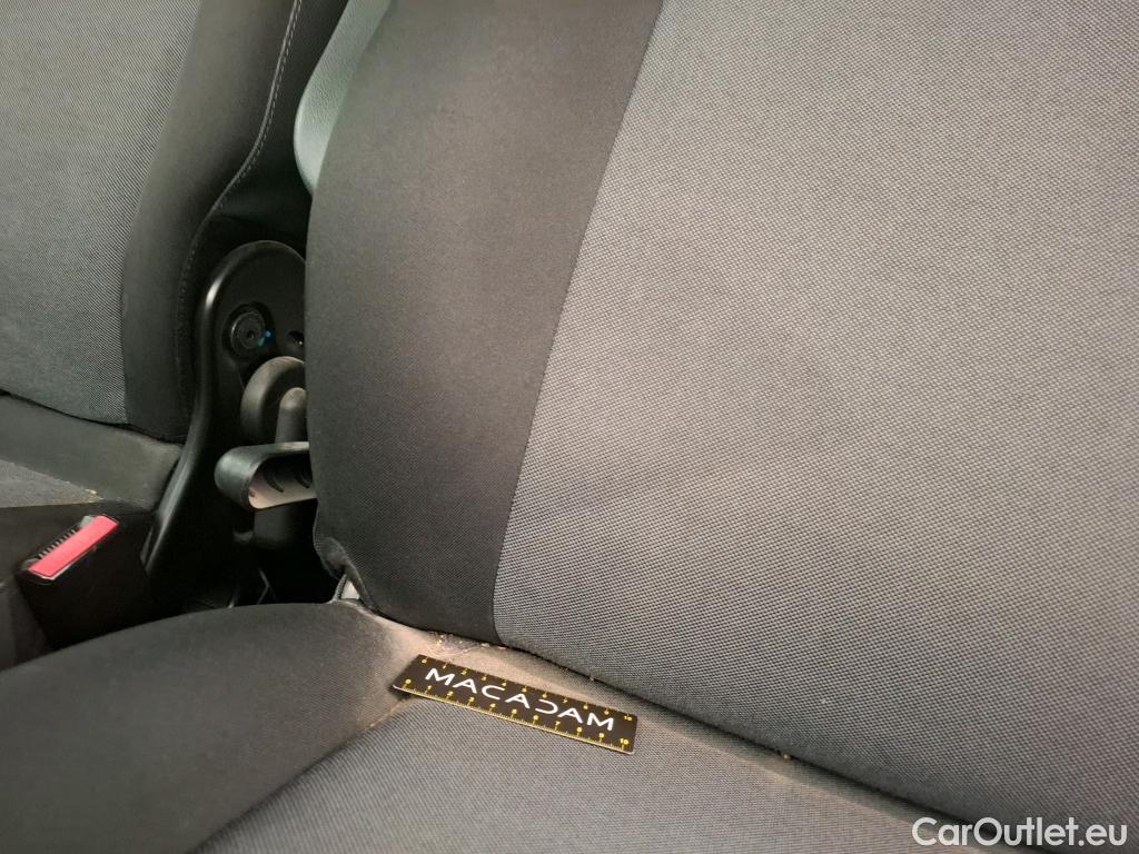  Renault  Master RENAULT  VU 4p Fourgon FG GCf Trac F3300 L2H2 dCi 130 Euro6 #52