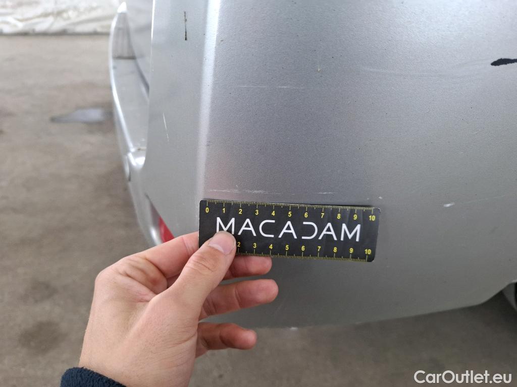  Renault  Master RENAULT  / 2014 / 4P / Fourgon tôlé &FG GCf Trac F3500 L2H2 dCi 110 Euro6 #57