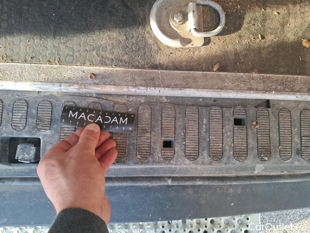  Renault  Master Renault V.I.  VU 4p Fourgon 2.3 150.35 CC L2 PFC C E4 P-MS #37