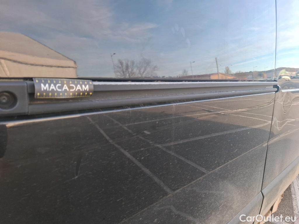  Renault  Master Renault V.I.  VU 4p Fourgon 2.3 150.35 CC L2 PFC C E4 P-MS #44