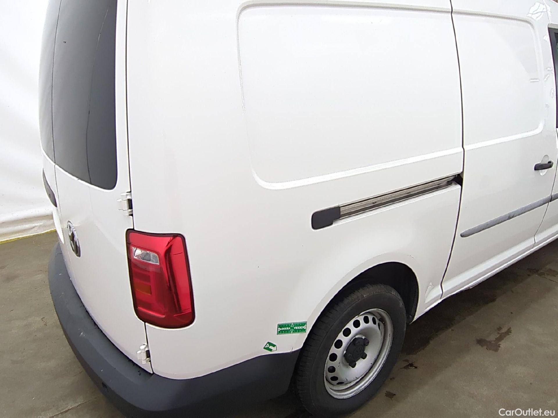  Volkswagen  Caddy VOLKSWAGEN  Maxi Van VU 4p Fourgonnette 2.0 TDI MAXI 102 Business Line #34