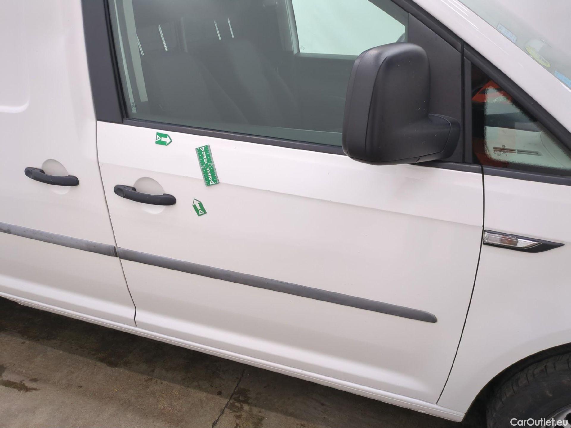  Volkswagen  Caddy VOLKSWAGEN  Maxi Van VU 4p Fourgonnette 2.0 TDI MAXI 102 Business Line #46