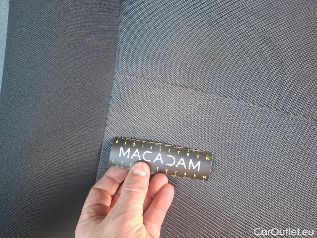  Renault  Master Renault V.I.  VU 4p Fourgon 2.3 150.35 CC L2 PFC C E4 P-MS #47