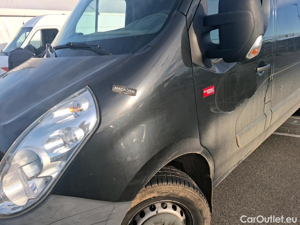  Renault  Master Renault V.I.  VU 4p Fourgon 2.3 150.35 CC L2 PFC C E4 P-MS #51