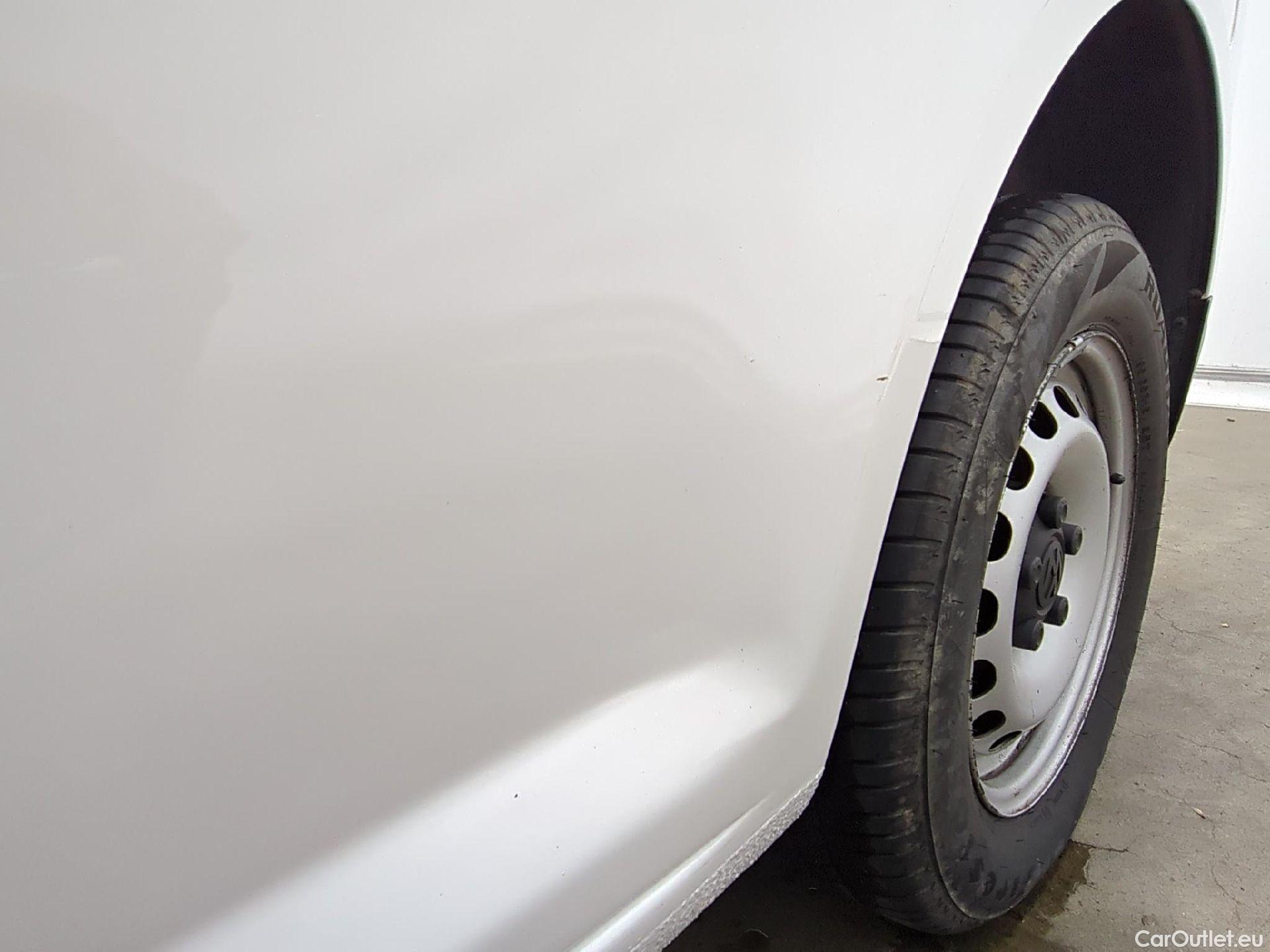  Volkswagen  Caddy VOLKSWAGEN  Maxi Van VU 4p Fourgonnette 2.0 TDI MAXI 102 Business Line #20