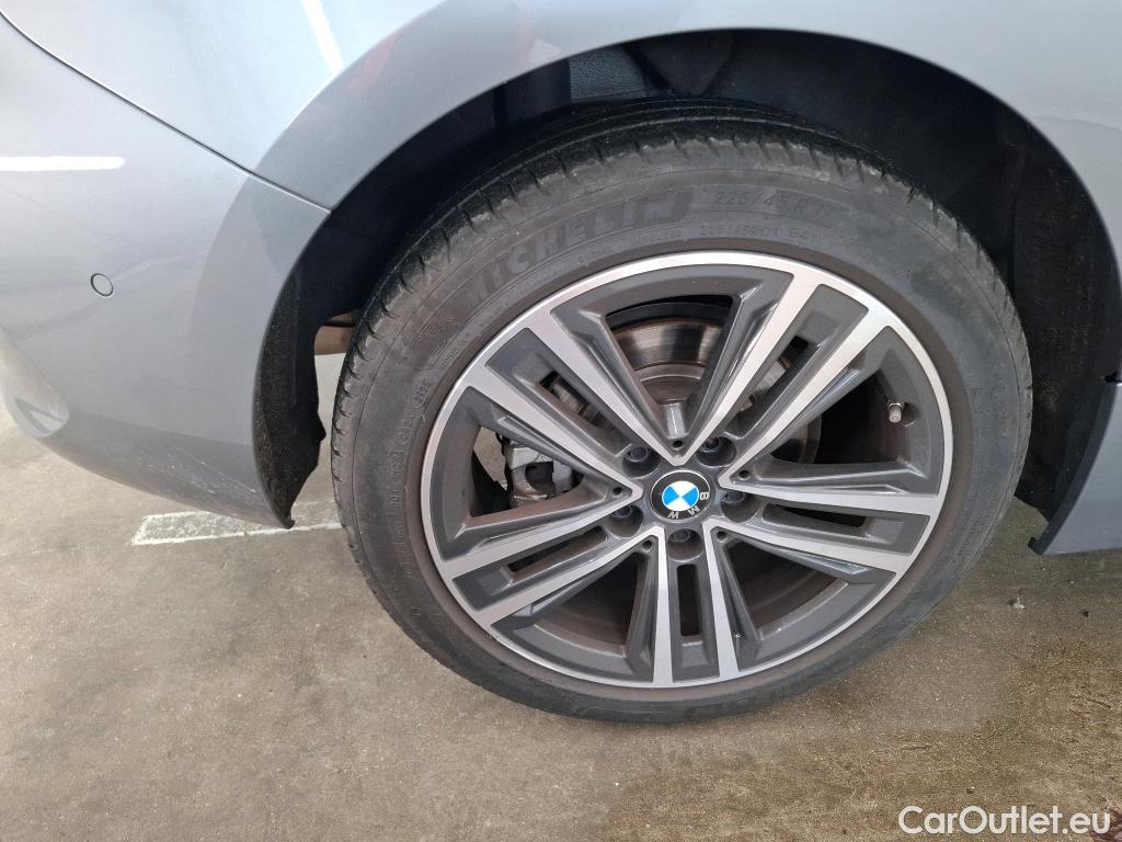  Bmw  Serie 1 BMW Série 1 / 2019 / 5P / Berline 116i DKG7 Business Design #8