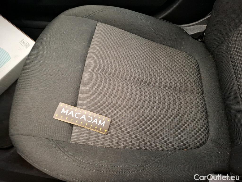  Bmw  Serie 1 BMW Série 1 / 2019 / 5P / Berline 116i DKG7 Business Design #23