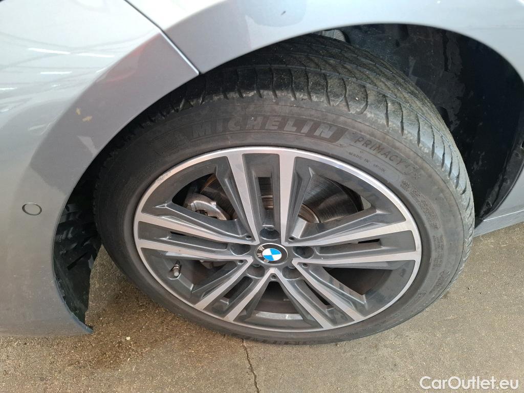  Bmw  Serie 1 BMW Série 1 / 2019 / 5P / Berline 116i DKG7 Business Design #26