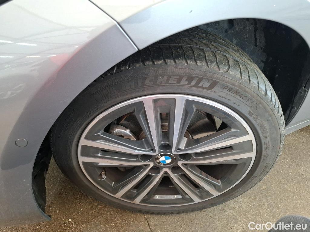  Bmw  Serie 1 BMW Série 1 / 2019 / 5P / Berline 116i DKG7 Business Design #1