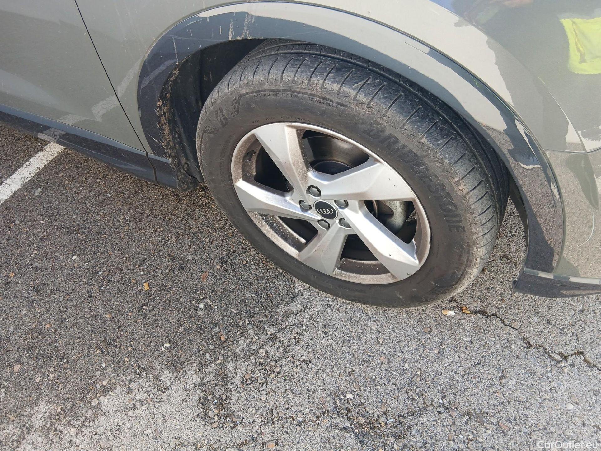  Audi  Q3 AUDI  / 2018 / 5P / todoterreno Advanced 35 TDI 110kW (150CV) S tronic (AC5) #39