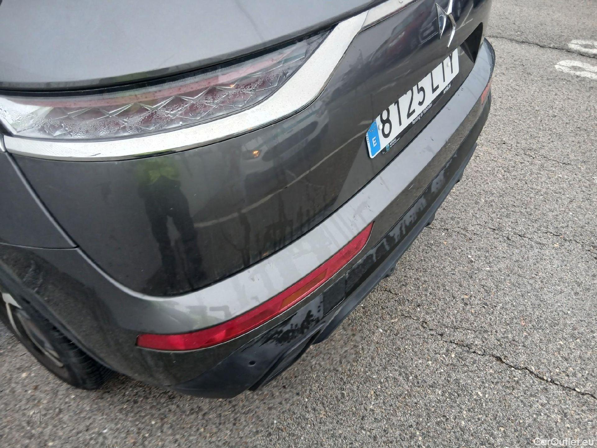  DS  DS7 DS DS 7 Crossback / 2017 / 5P / todoterreno BlueHDi DE 96kW (130CV) Auto. CHIC (AC) #24