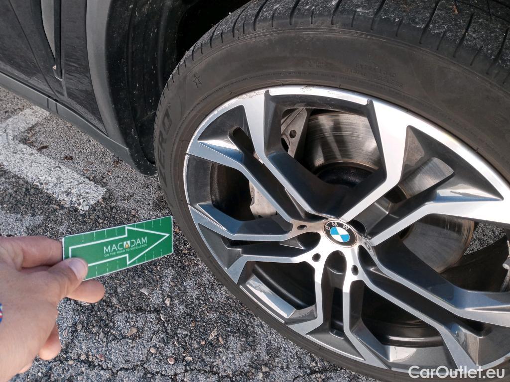  Bmw  X5 BMW  / 2018 / 5P / todoterreno xDrive45e (AC) #4