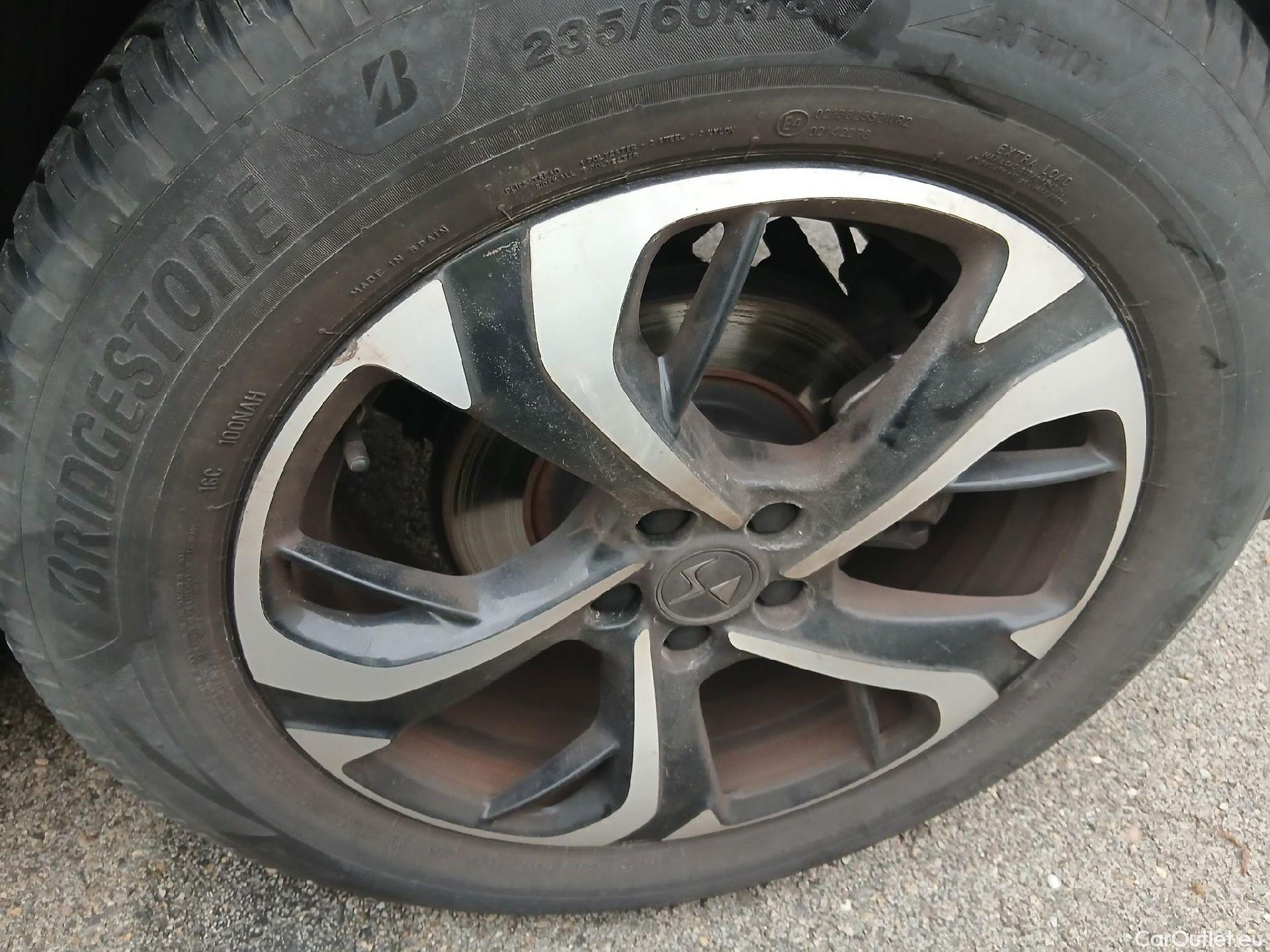  DS  DS7 DS DS 7 Crossback / 2017 / 5P / todoterreno BlueHDi DE 96kW (130CV) Auto. CHIC (AC) #19