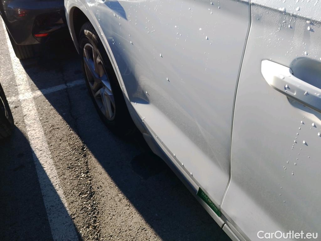  Land Rover  Discovery AUDI Q5 / 2020 / 5P / todoterreno Advanced 35 TDI 120kW S tronic (AC2) #4