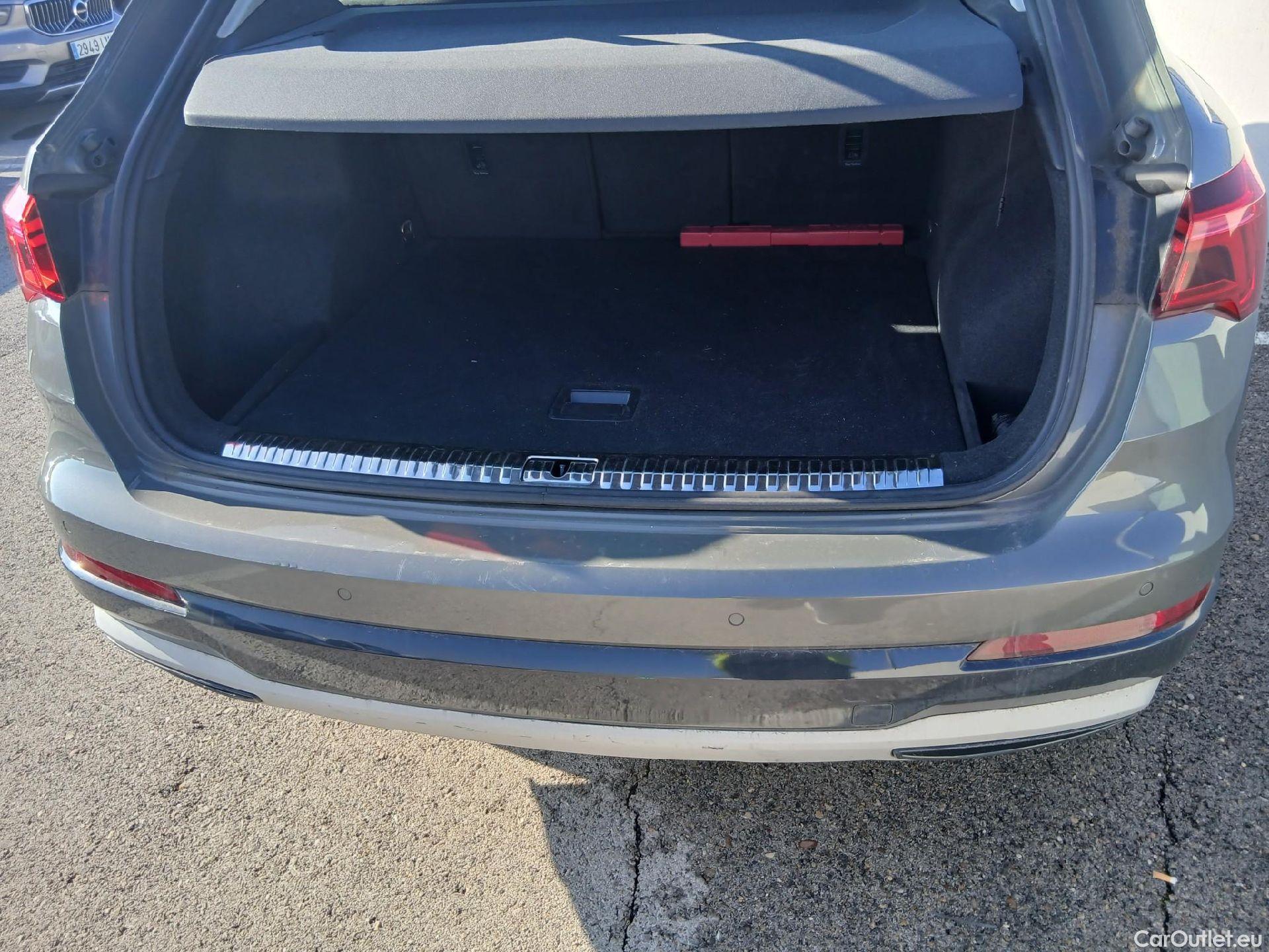  Audi  Q3 AUDI  / 2018 / 5P / todoterreno Advanced 35 TDI 110kW (150CV) S tronic (AC5) #23